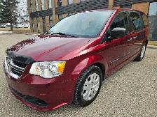 2016 Dodge Grand Caravan SE 'LOW KM'S'