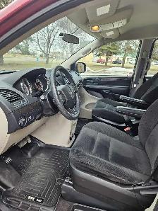 2016 Dodge Grand Caravan SE 'LOW KM'S' - Photo 5