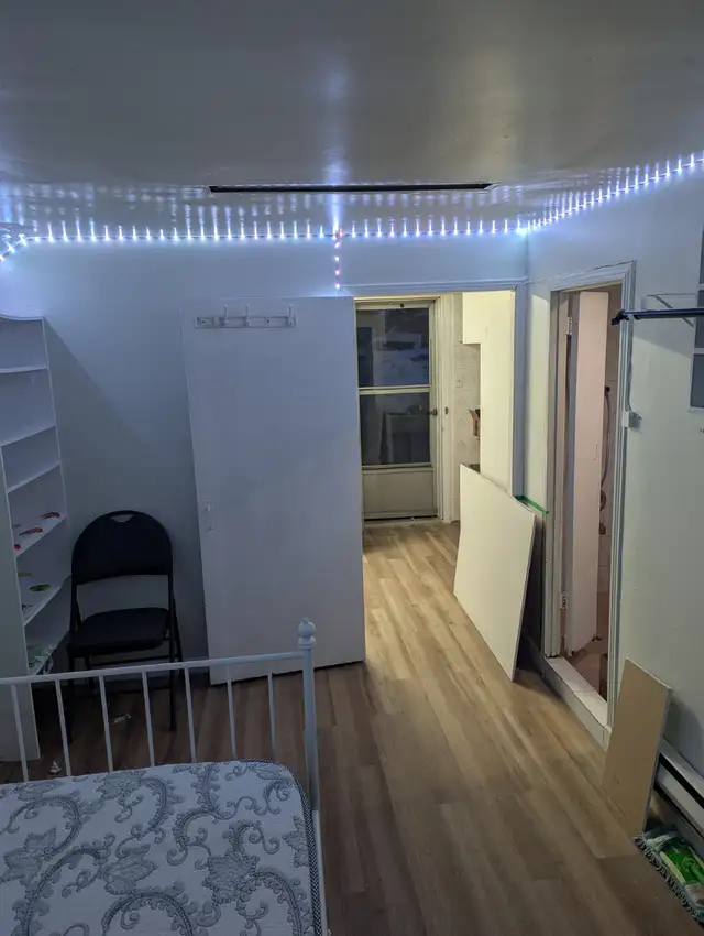 Downtown Bathurst/Queen - Photo 2