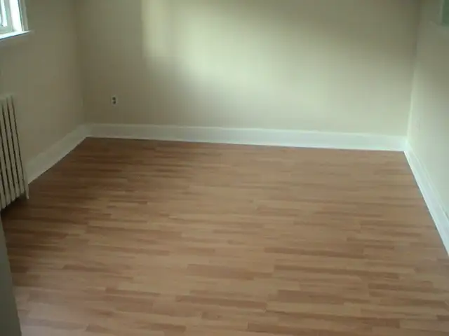 2 bedroom with den - or 3 bedroom - Photo 10