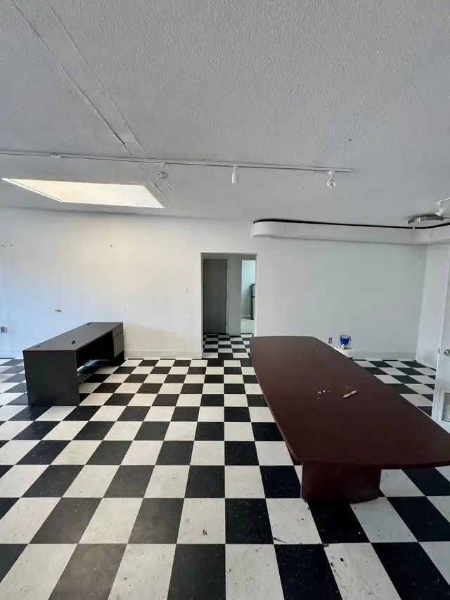 Queen West Studio/Office - Photo 5