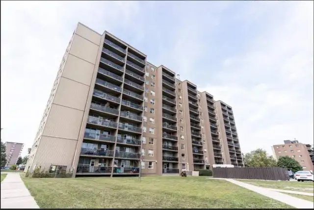 2 bedrooms available in a beautiful 3bhk Appartment - Photo 10