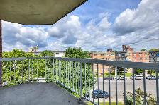 Condo 4 1/2 à louer – St-Laurent – 2200$/mois – Dispo 1er juil.