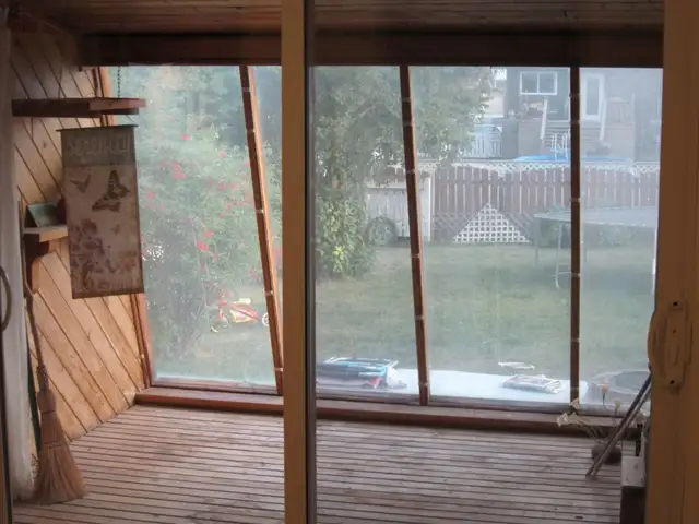 4 Bedroom House in Grimshaw - Photo 6