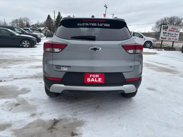 2023 Chevrolet TrailBlazer AWD 4dr LT - Photo 5