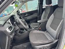 2023 Chevrolet TrailBlazer AWD 4dr LT - Photo 13