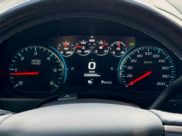 2019 GMC Yukon Black Edition | Clean Carfax - Photo 5