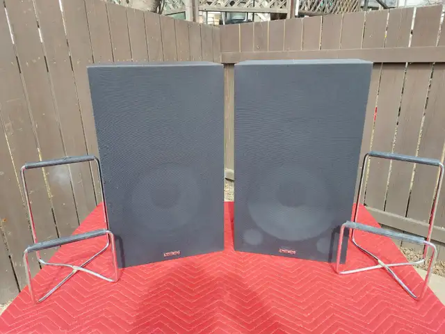 stereo speakers with stands