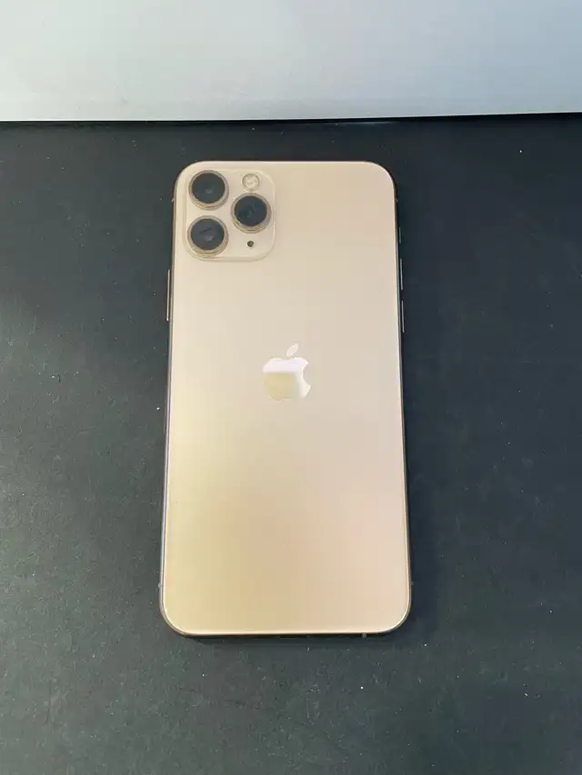 IPHONE 11 PRO 256GB (75% BATTERY) - Photo 2