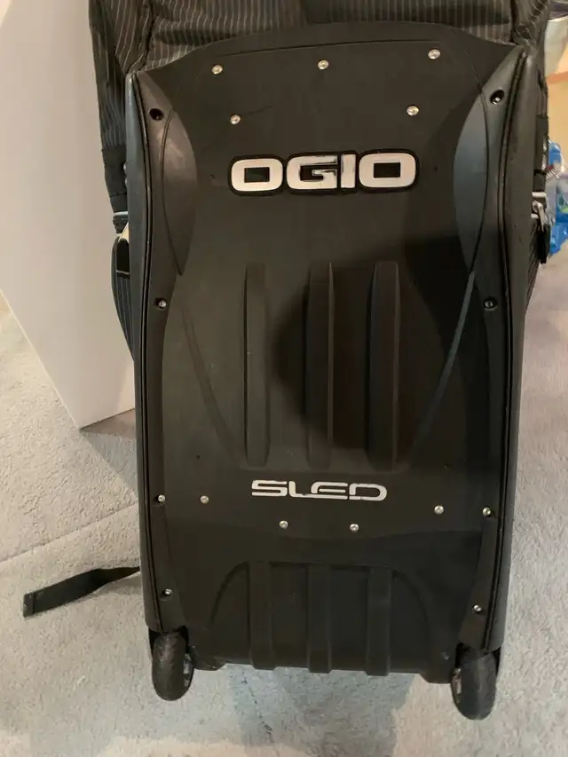 Ogio Travel Bag - Photo 5