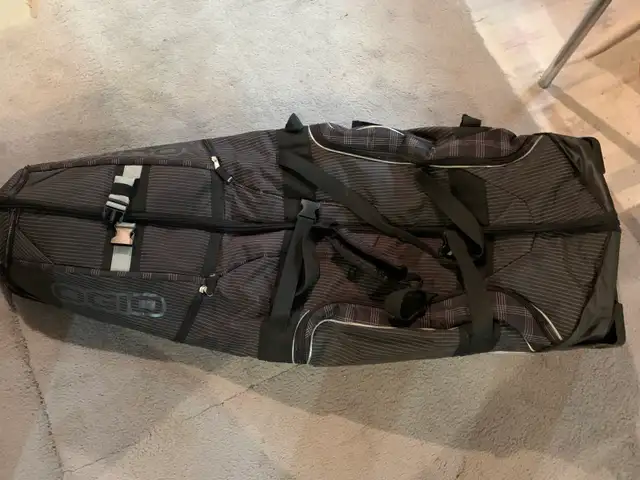 Ogio Travel Bag - Photo 6