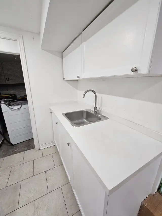 Basement for Rent in Mississauga - Photo 7