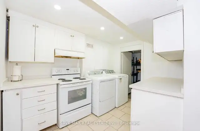 Basement for Rent in Mississauga - Photo 9
