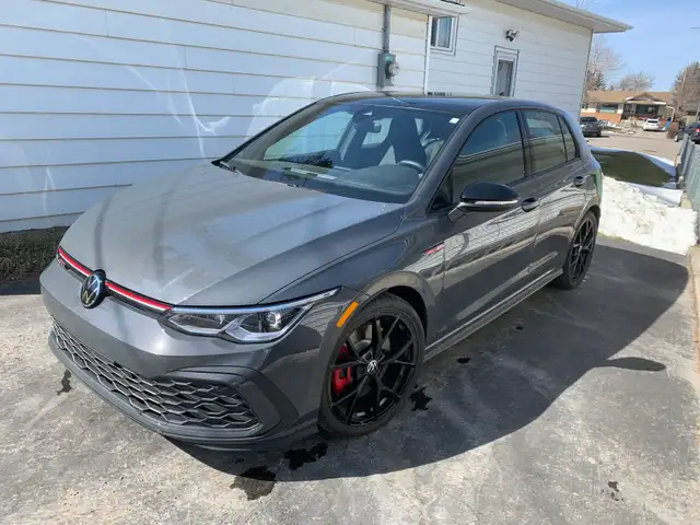 2024 VW Golf GTI: 380 Autobahn 2 - Photo 9