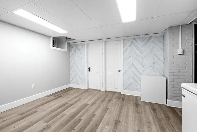 226 Argyle Ave | Commercial Office Building for Sale - Photo 20