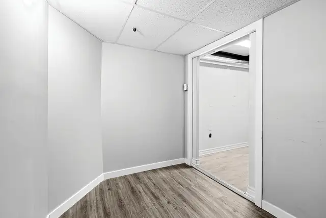 226 Argyle Ave | Commercial Office Building for Sale - Photo 22