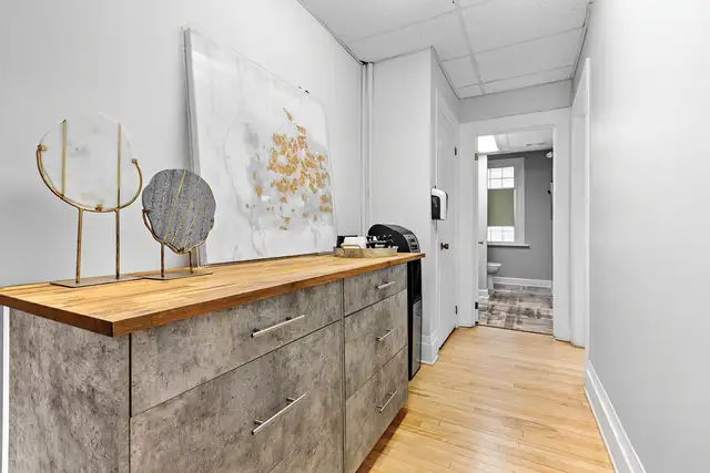 226 Argyle Ave | Commercial Office Building for Sale - Photo 29