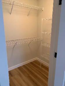 3 Bed 2.5 Bath 2 Car Garage Fenced yard, Rental in Airdrie. - Photo 4