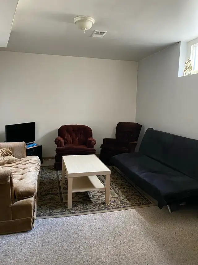 Furnished Room Near U of S – Available May 1