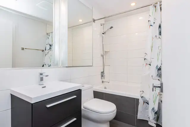 Professional condo cleaning for busy lives in downtown Montréal! - Photo 5