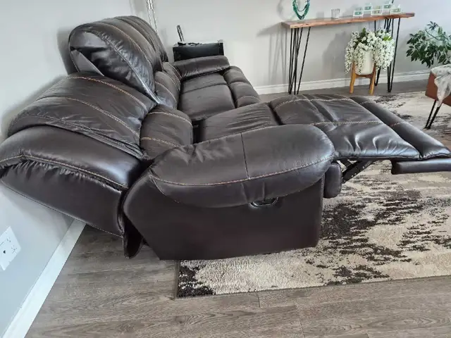 divan cuir veritable electrique  3 place - Photo 3