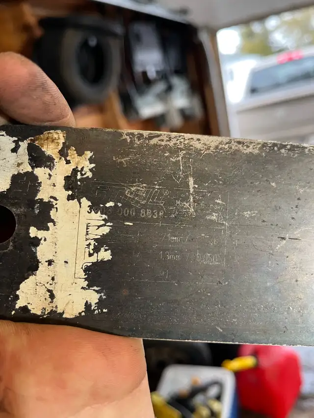 28" Stihl Rollomatic Bar and Chain - Photo 4