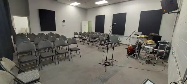 Event and Church Space - Photo 3