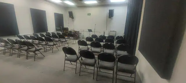 Event and Church Space - Photo 4