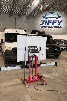 Hiring Auto Glass Repair & Replacement Technician – Brantford