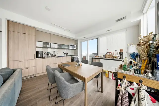 Dinning set for sale