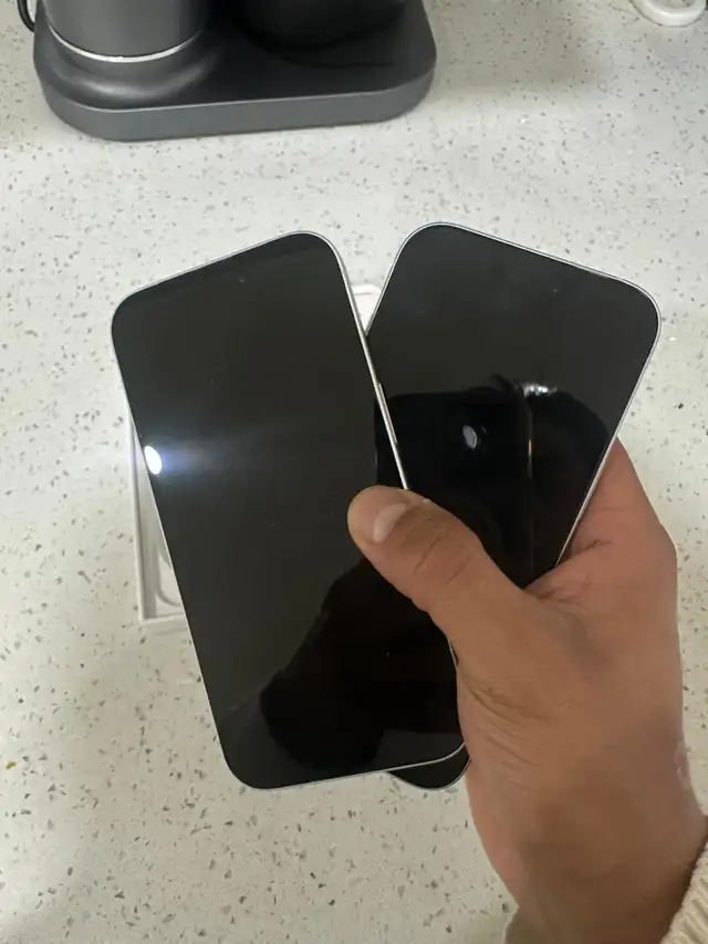 iPhone 15/16 128gb Airpods/Charger Set/Delivery - Photo 8