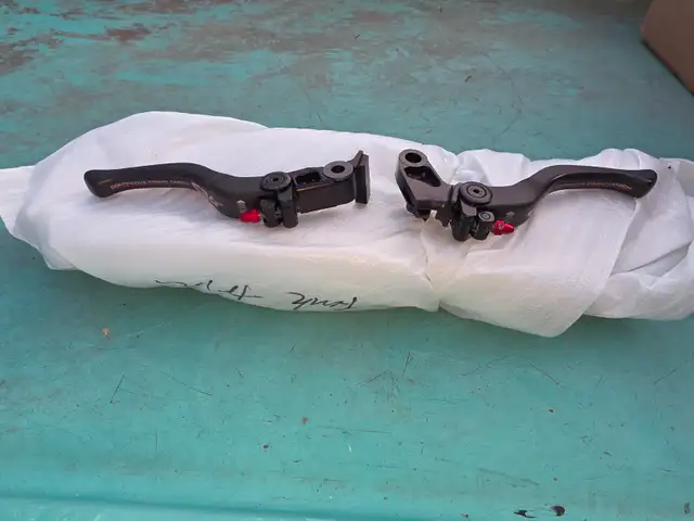 09-14 Yamaha R1 CRG Continuous Strand Carbon Fiber Short Levers - Photo 2