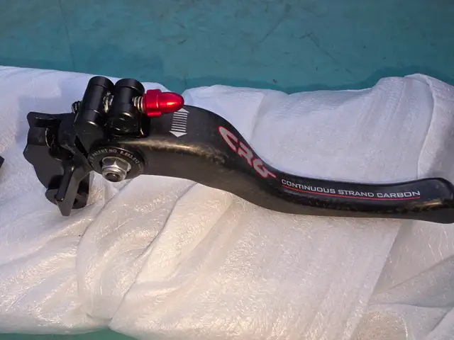 09-14 Yamaha R1 CRG Continuous Strand Carbon Fiber Short Levers - Photo 9