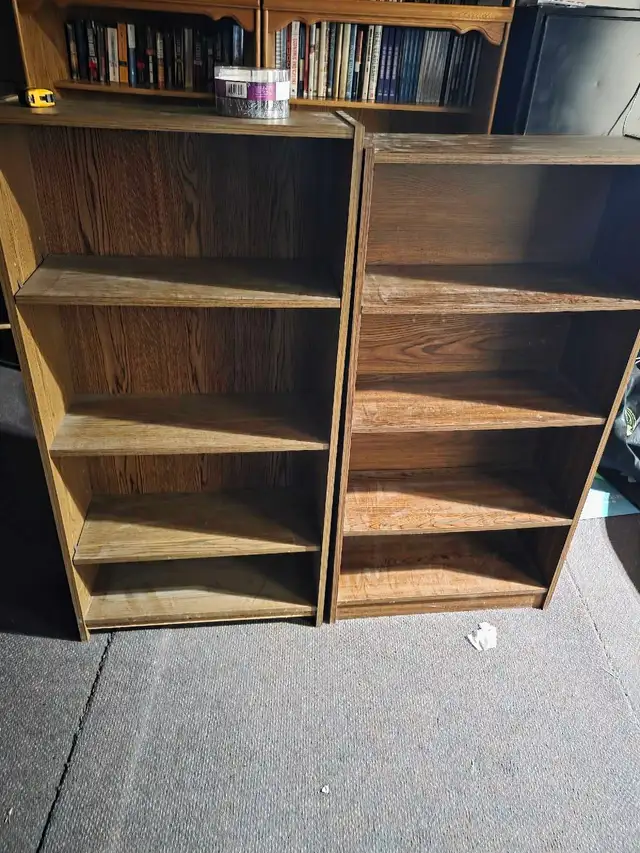 2 small bookshelves