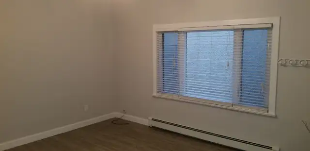 Walk Downtown Main Floor 1-Bedroom Apt. $1295/Month - May 1st - Photo 6