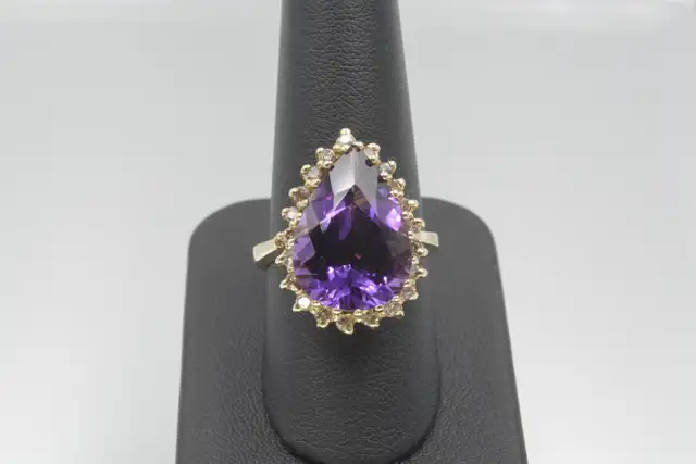 14K SYN AMETHYST AND DIAMOND RING