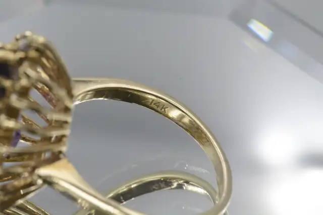 14K SYN AMETHYST AND DIAMOND RING - Photo 4