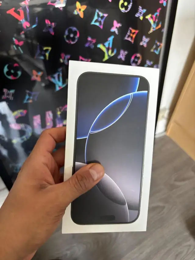 iPhone 16 Pro Max 256gb with boxAirpods/Charger Set/Delivery