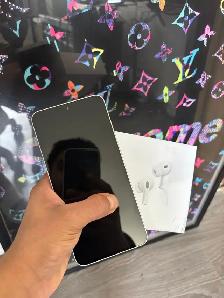 Samsung S25 FE 128GB Airpods/Charger Set/Delivery