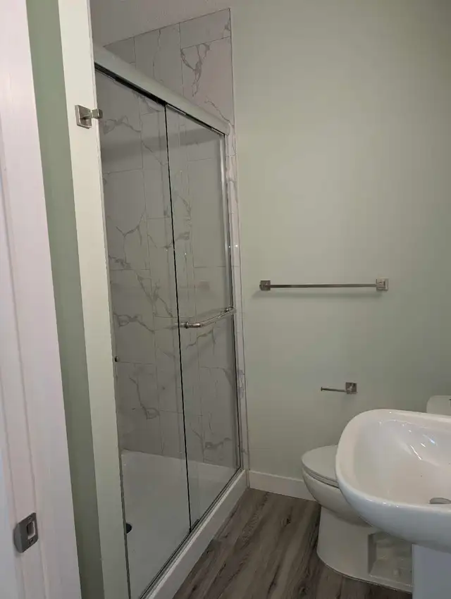 2 bedroom basement suite for rent - Photo 6