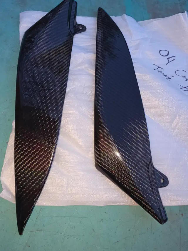 2004-06 Yamaha R1 Real Carbon Fiber Fuel Tank Trim Side Pieces - Photo 3