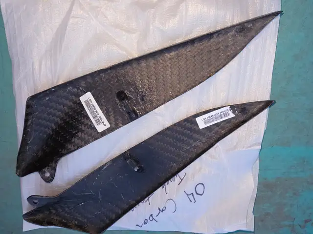 2004-06 Yamaha R1 Real Carbon Fiber Fuel Tank Trim Side Pieces - Photo 5