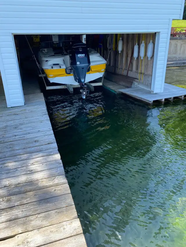 ABL Boat Lift with GE Motor - Photo 3