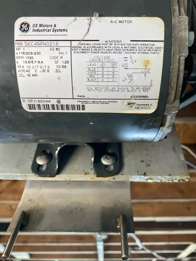 ABL Boat Lift with GE Motor - Photo 6