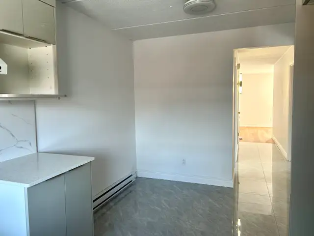 Logement 4 1/2 NEUF à louer à Saint-Léonard - Photo 4