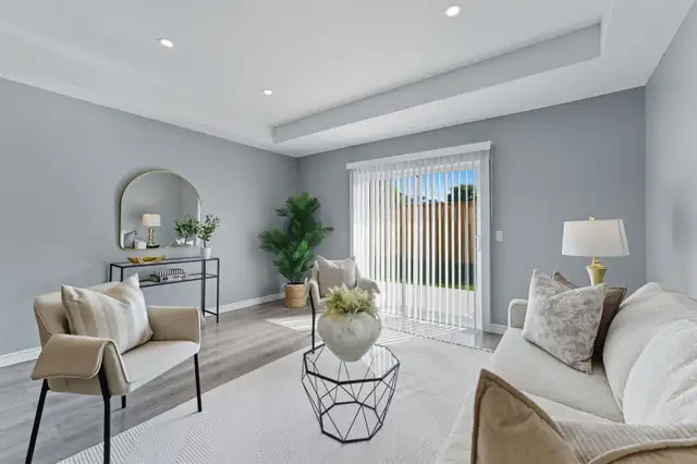 Bungalow Townhome for RENT in Listowel - Photo 8