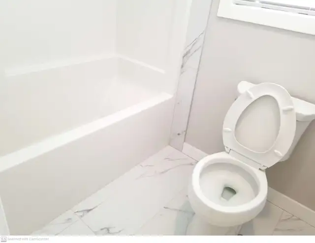 LEGAL BASEMENT AVAILABLE FOR RENT IMMEDIATELY - Photo 5