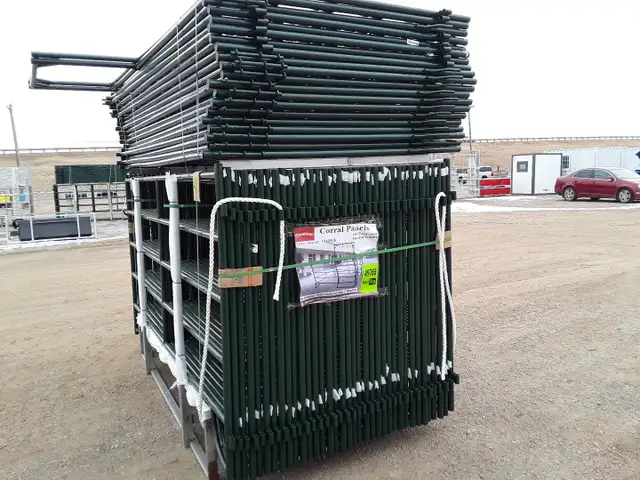 Farm Corral Panels Set – 54 Panels, 2 Gates