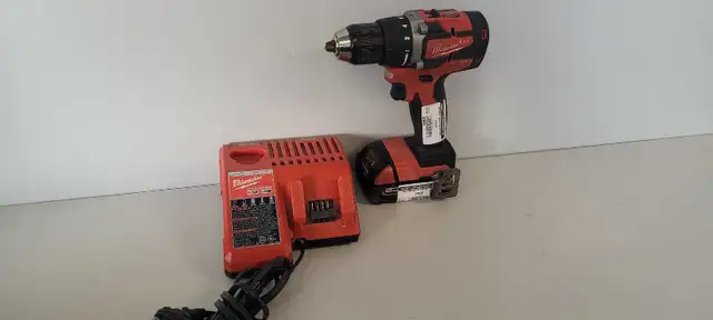 Milwaukee M18 1/2' Drill Driver Kit 2801-20 (30394483)