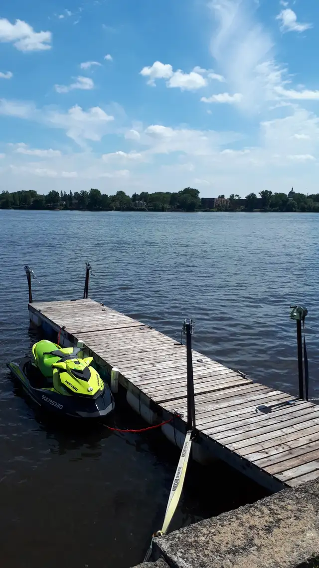 QUAI FLOTTANT - Photo 4